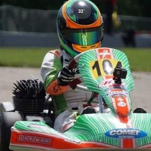 Meet your Posher, Jason